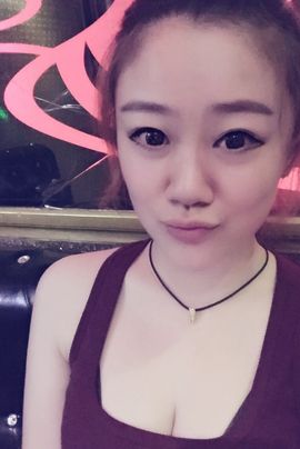 啥也不是了主播照片