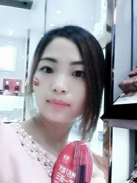 依😘恋主播照片