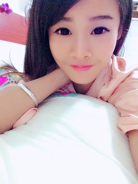 唯爱雨儿主播照片