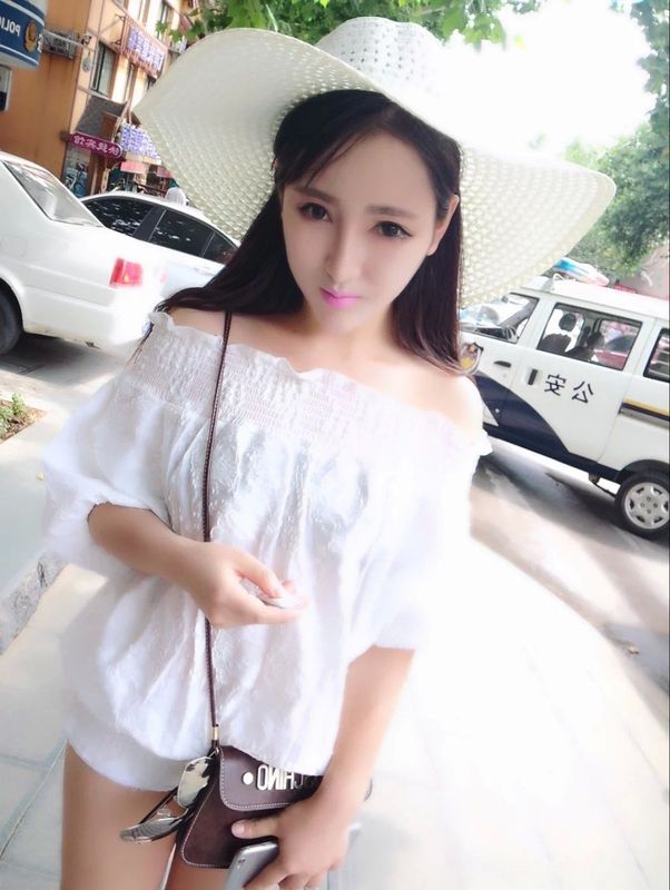 Super_贝比的主播海报