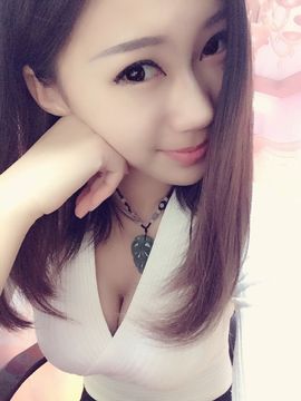 シ小雨丶Jenny主播照片