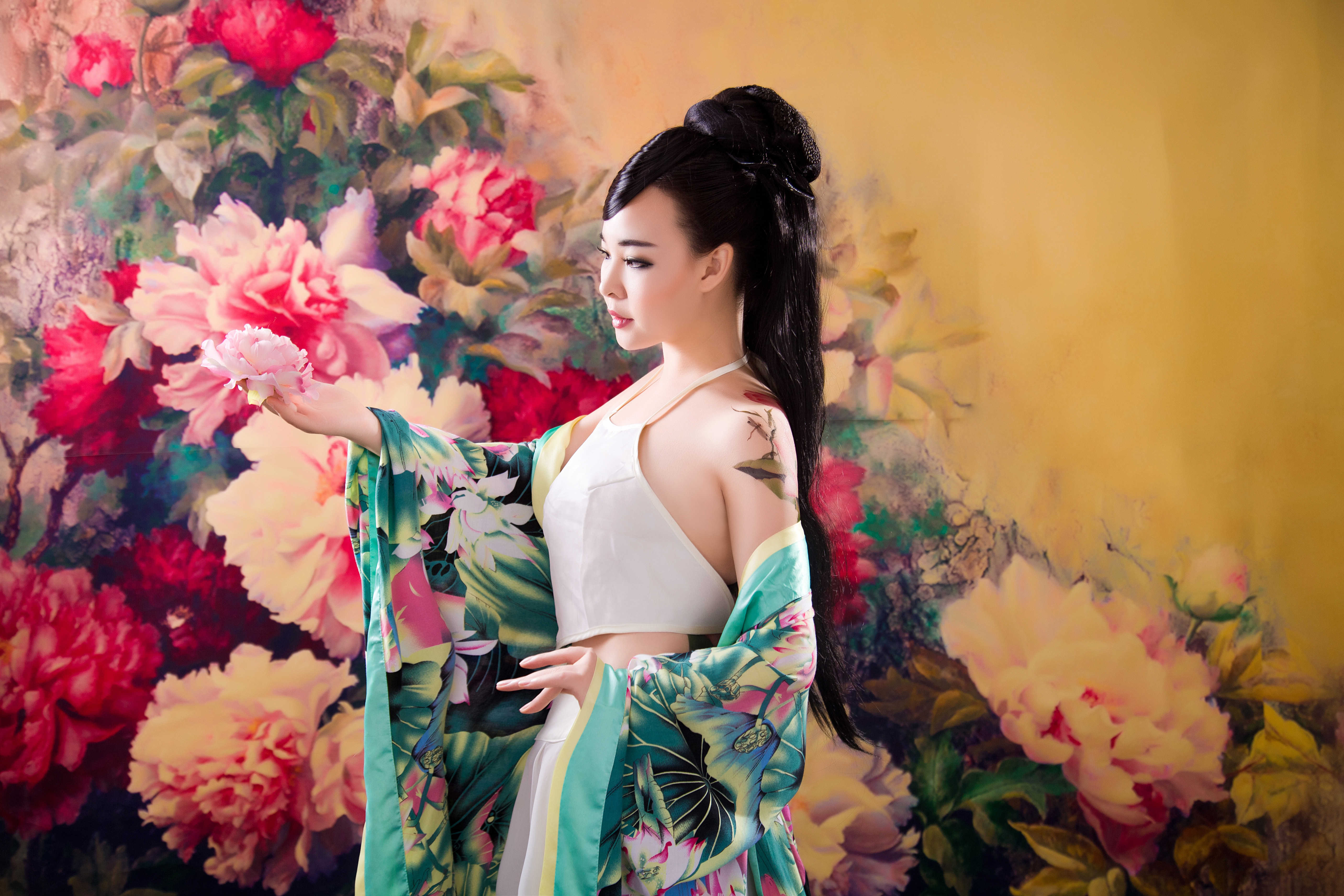 谁家茗儿的主播照片
