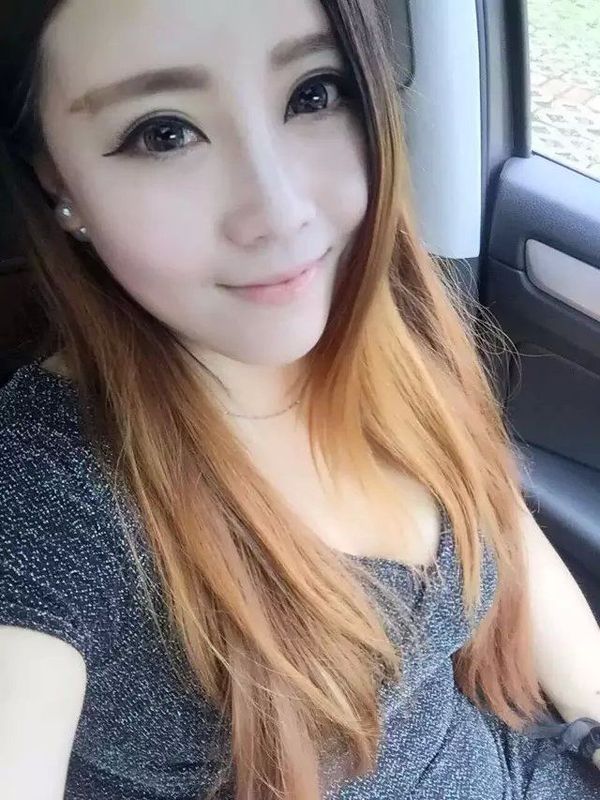 ❤️月儿的主播海报