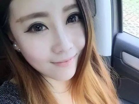 ❤️月儿海报