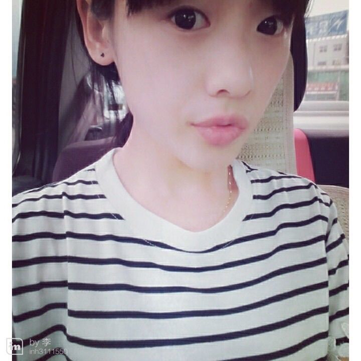 我愛萌妞兒。的主播照片