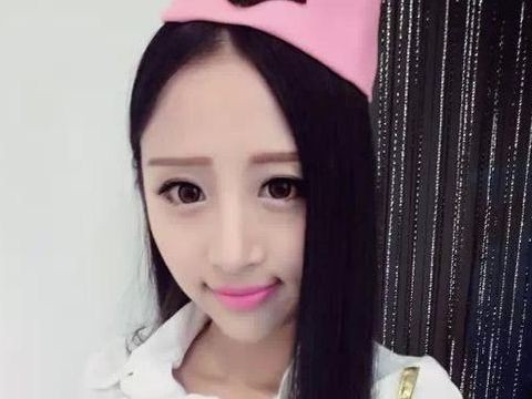 不会说话的小新人海报