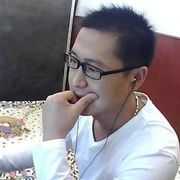 萌大叔灬彪哥彡