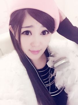 火焰----9♔8主播照片