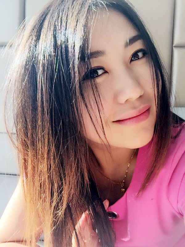 长江以北❤十三姨最美的主播海报