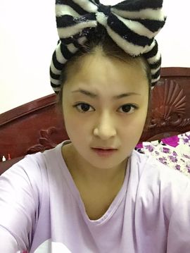 包子💸👙伊琳主播照片