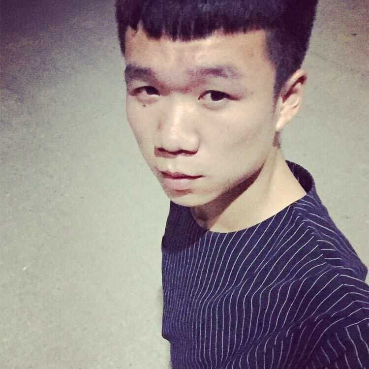 颜来疯的主播海报