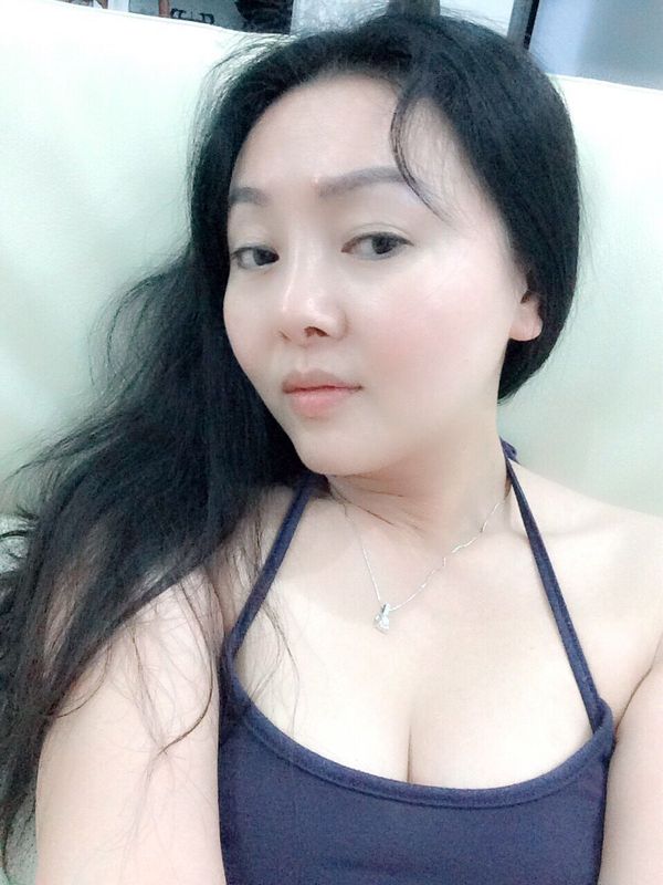 ：じ七♪〝冻结〞❤的主播海报