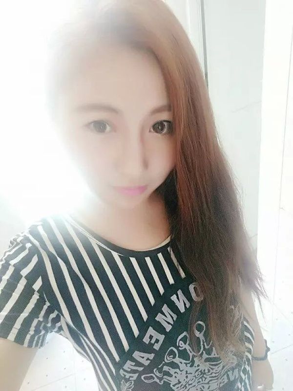 娘子、啊哈的主播海报