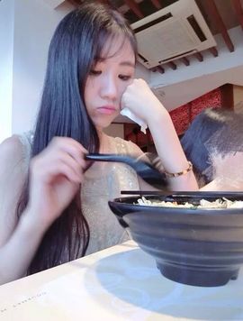 卡卡-姗姗来迟主播照片