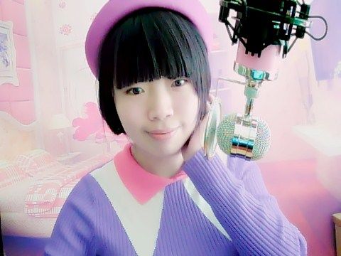 徽菇凉主播照片
