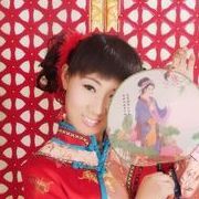小葉瞳的頭像