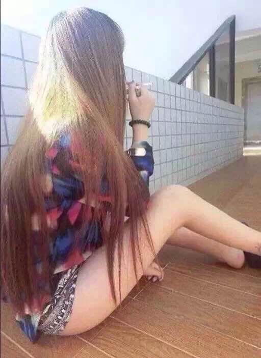 悦潮服饰366585的主播照片