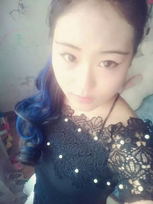 琰儿宝贝的主播海报