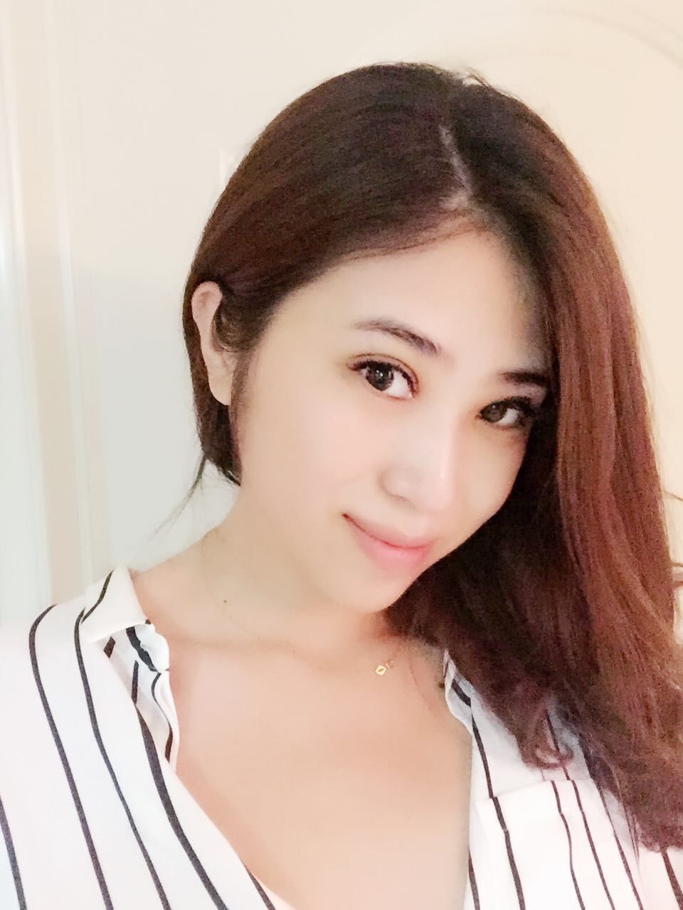 爱美不是妖的主播照片