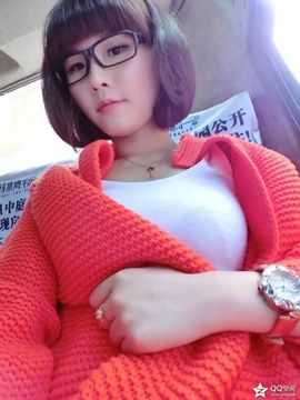 ♥╭任潇潇♥╭主播照片