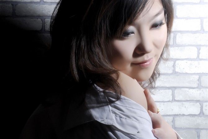 ℡颩糜～眫妞丬的主播海报