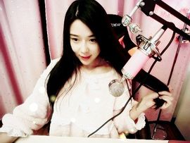 7978萌小夏♥主播照片