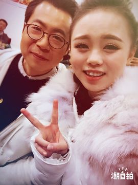 莎莎暂停播主播照片