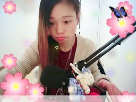 -情感专家主播照片