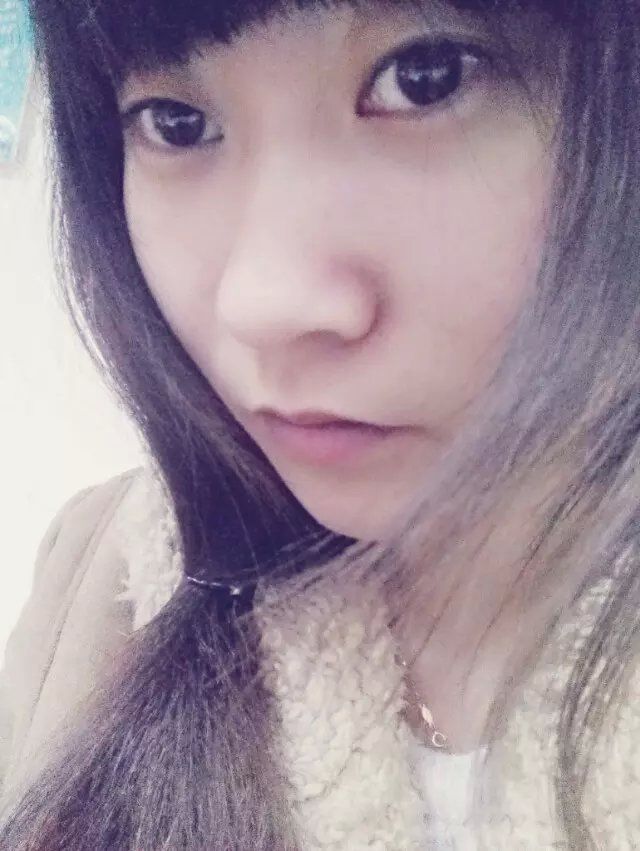 。梨落落的主播照片