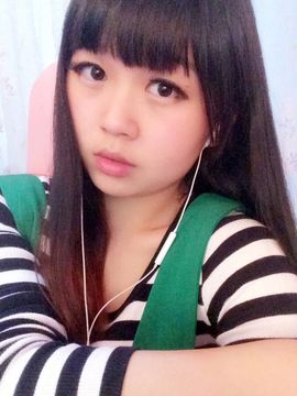 小天ㄨ主播照片