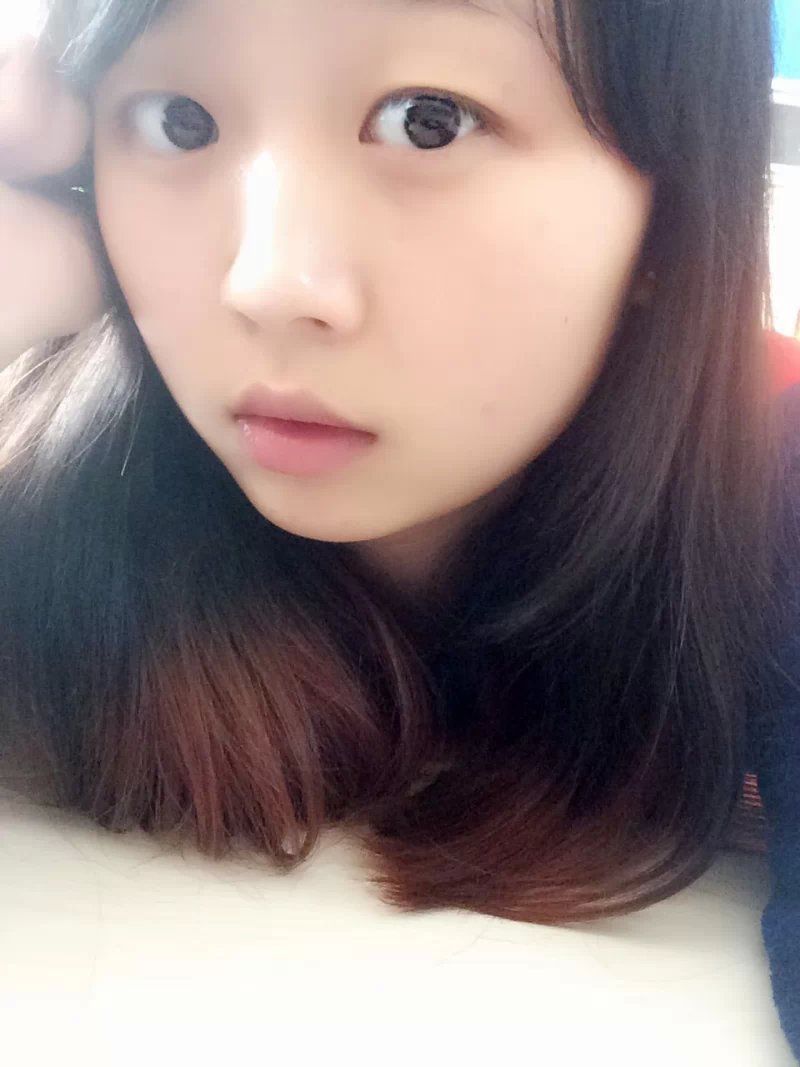 小天ㄨ的主播照片