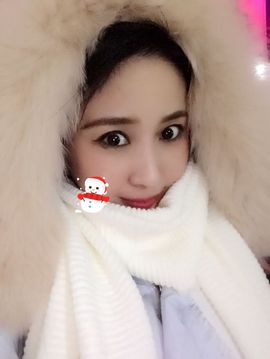 魅丽晴儿主播照片