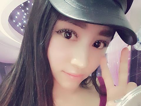 夏末惹人爱海报