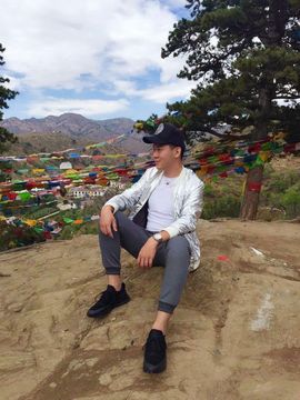 べ瑞森づ主播照片