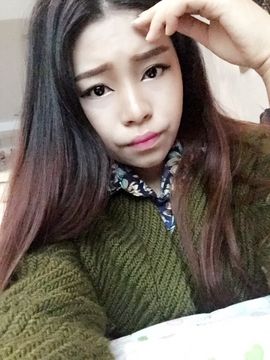 米儿er主播照片