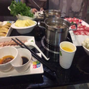 路下过海报