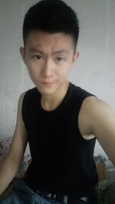 啊斗q的主播照片