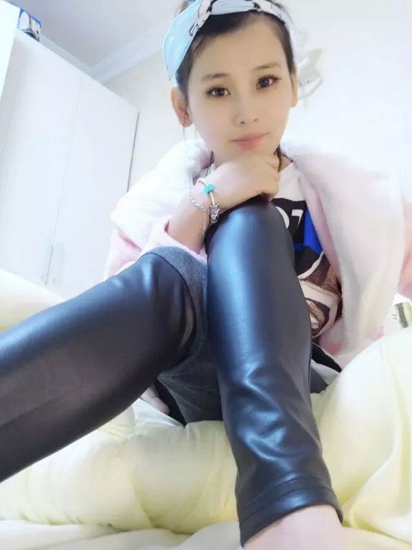 夏维维丶的主播海报
