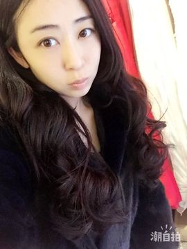小美金桐主播照片