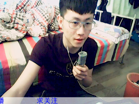 啊斗q的主播海报