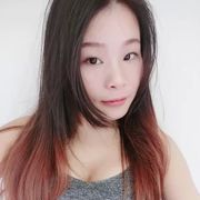 毛毛的小丫头