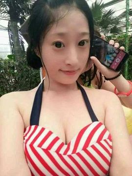 潞的小月亮主播照片