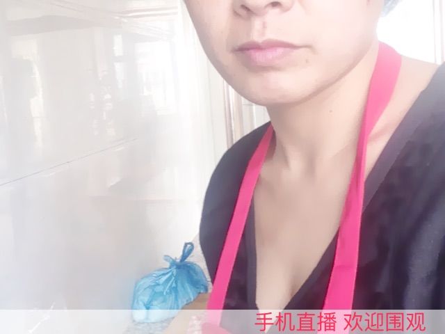 じ紫涵づ的主播照片
