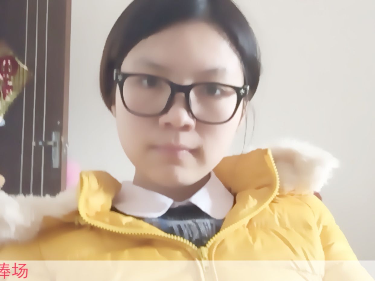 汪瑩力作设计的主播照片