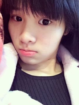 草莓妹妹妹🍓主播照片