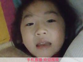 芳沁哲主播照片