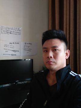 这一生为情所困主播照片