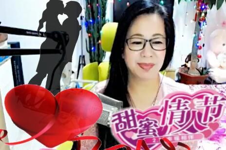 魅力女人唱民歌的图片