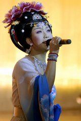 天悦限量版妞妞哥哥主播照片