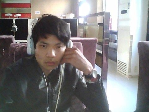 殤絾卢少的主播照片